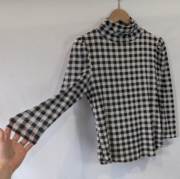 Free People Gingham Checkered Sheer Fitted Turtleneck Size Medium - Picture 5 of 10